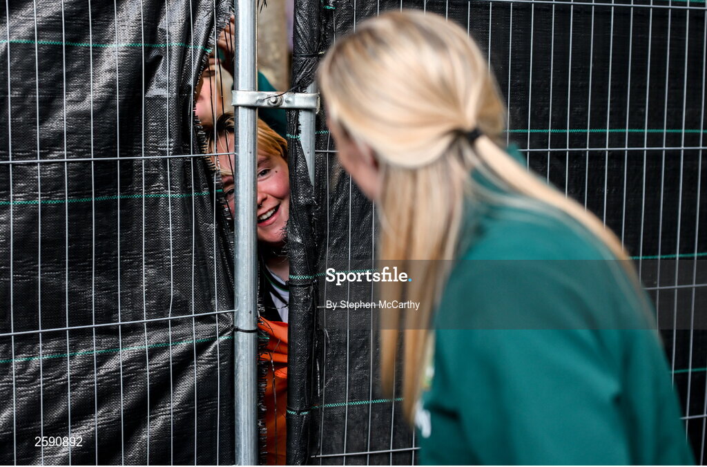 3 August 2023; A supporter talks to Louise Quinn during a Republic of Ireland homecoming event on O'Connell Street in Dublin following the FIFA Women's World Cup 2023. Photo by Stephen McCarthy/Sportsfile