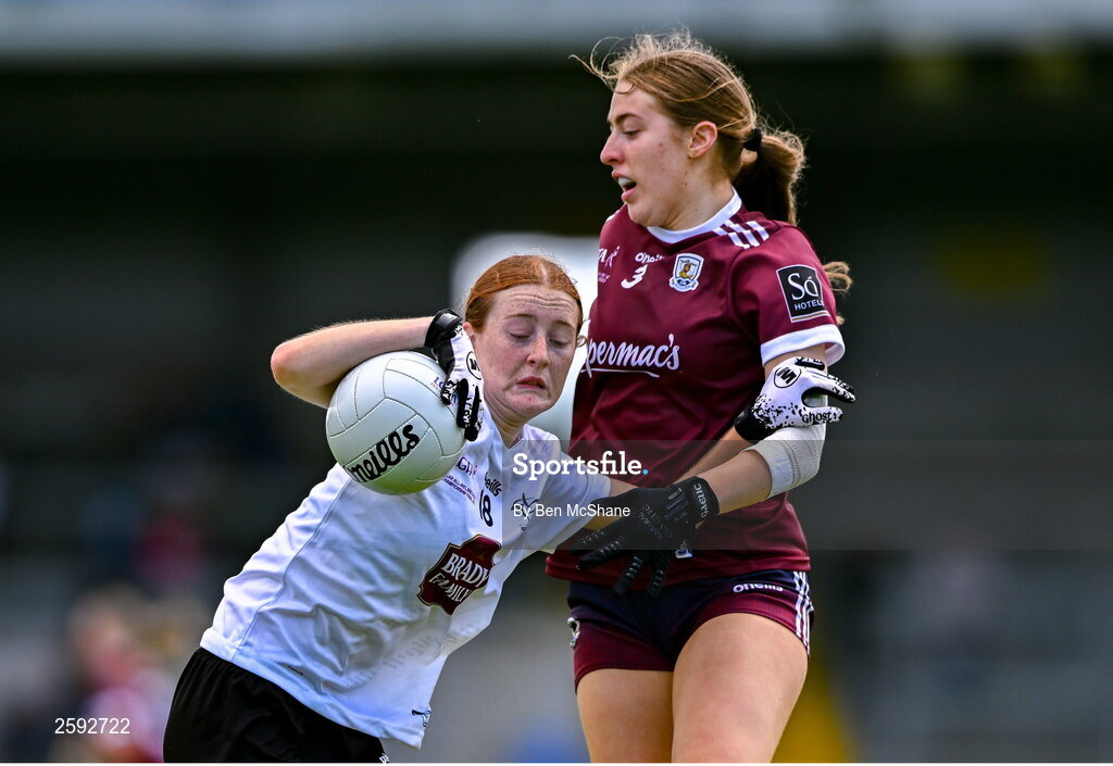 5 August 2023; Alannah Prizeman of Kildare in action against Maryanne Jordan of Galway during the ZuCar All-Ireland Ladies Football U18 A final match between Galway and Kildare at Glennon Brothers Pearse Park in Longford. Photo by Ben McShane/Sportsfile