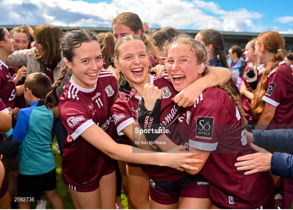 5 August 2023; Galway players, from left, Éabha Baird, Lauren O'Donnell and Roisín Reddington celebrate after the ZuCar All-Ireland Ladies Football U18 A final match between Galway and Kildare at Glennon Brothers Pearse Park in Longford. Photo by Ben McShane/Sportsfile
