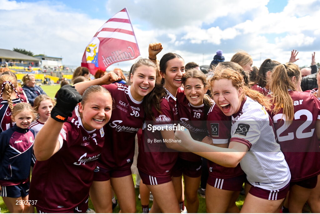 5 August 2023; Galway players celebrate after the ZuCar All-Ireland Ladies Football U18 A final match between Galway and Kildare at Glennon Brothers Pearse Park in Longford. Photo by Ben McShane/Sportsfile