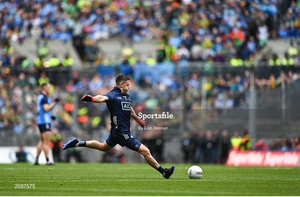 30 July 2023; Dublin goalkeeper Stephen Cluxton during the GAA Football All-Ireland Senior Championship final match between Dublin and Kerry at Croke Park in Dublin. Photo by Eóin Noonan/Sportsfile