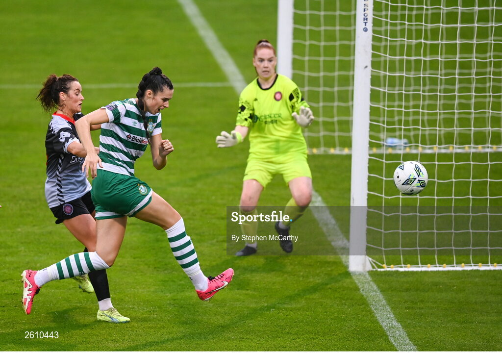 26 August 2023; Jessica Hennessy of Shamrock Rovers is tackled by Shauna Peare of Killester Donnycarney, left, as goalkeeper Shauna Whelan watches on during the Sports Direct Women’s FAI Cup first round match between Shamrock Rovers and Killester Donnycarney at Tallaght Stadium in Dublin. Photo by Stephen McCarthy/Sportsfile