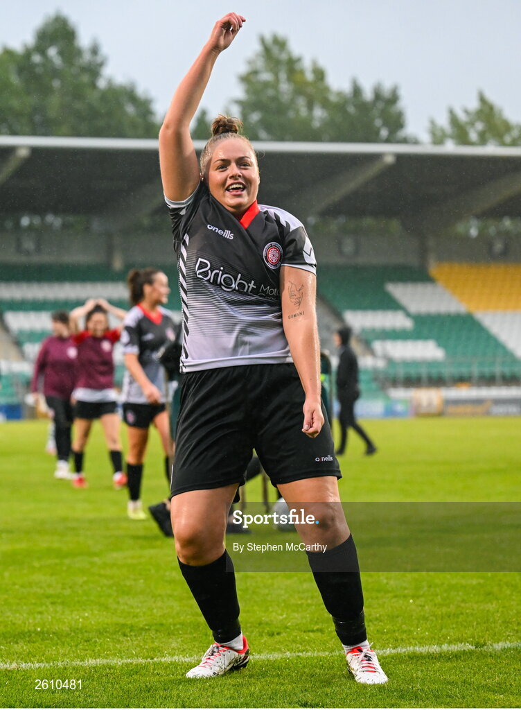 26 August 2023; Chloe Clark of Killester Donnycarney FC interacts with her side's supporters after the Sports Direct Women’s FAI Cup first round match between Shamrock Rovers and Killester Donnycarney at Tallaght Stadium in Dublin. Photo by Stephen McCarthy/Sportsfile