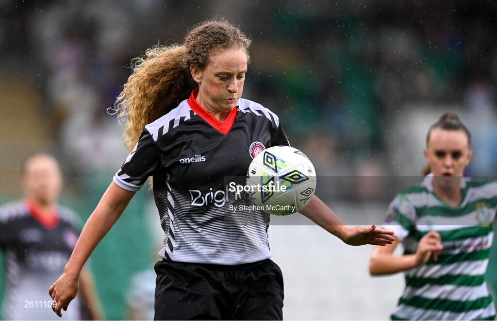 26 August 2023; Lyndsey Carroll of Killester Donnycarney FC during the Sports Direct Women’s FAI Cup first round match between Shamrock Rovers and Killester Donnycarney at Tallaght Stadium in Dublin. Photo by Stephen McCarthy/Sportsfile