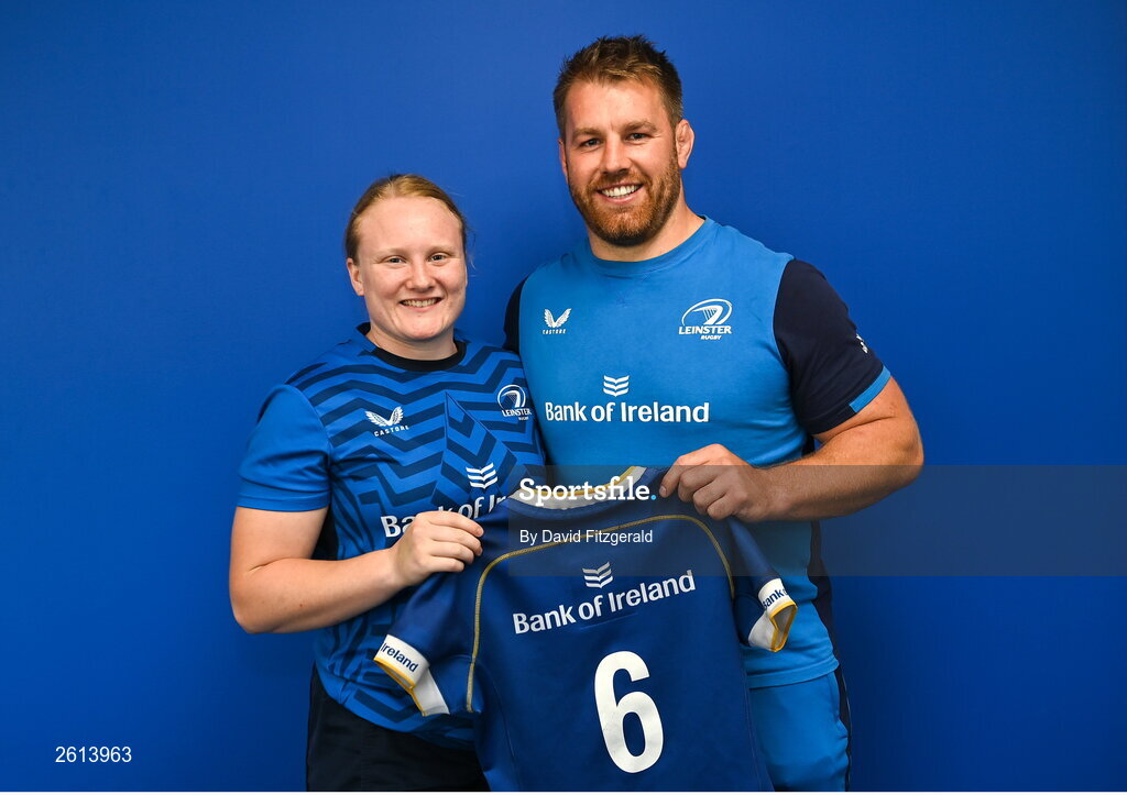 1 September 2023; Aoife Wafer with Contact skills coach Sean O'Brien during a Leinster rugby women's jersey presentation at Energia Park in Dublin. Photo by David Fitzgerald/Sportsfile