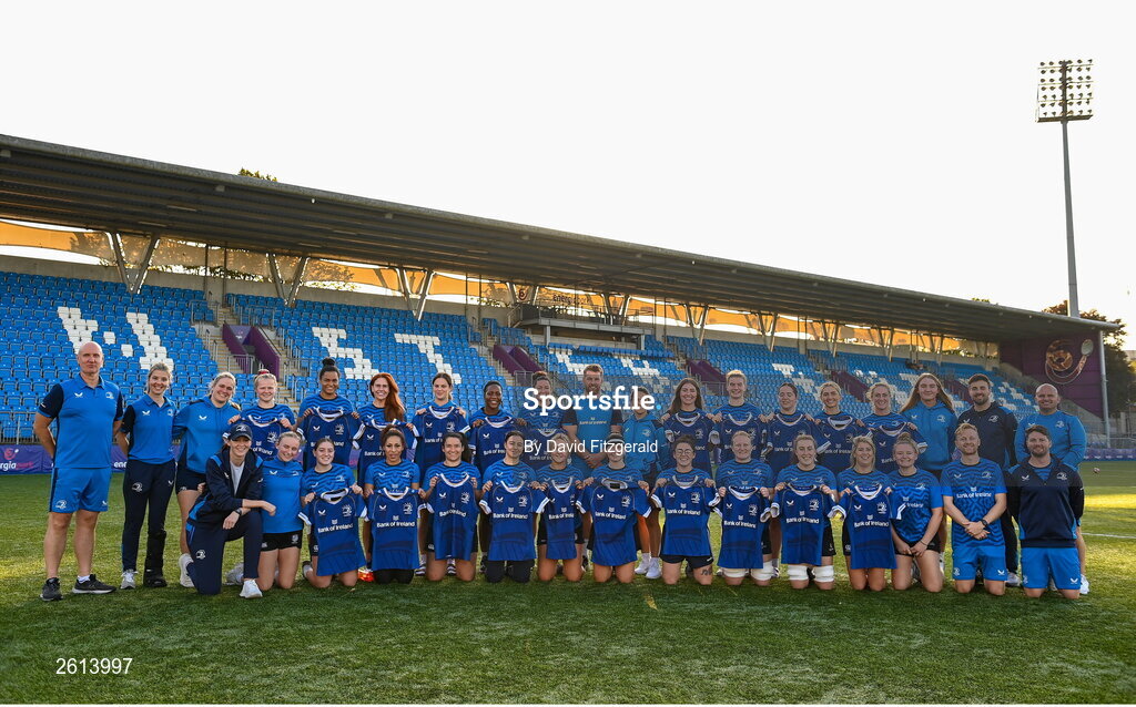 1 September 2023; Contact skills coach Sean O'Brien with the team during a Leinster rugby women's jersey presentation at Energia Park in Dublin. Photo by David Fitzgerald/Sportsfile