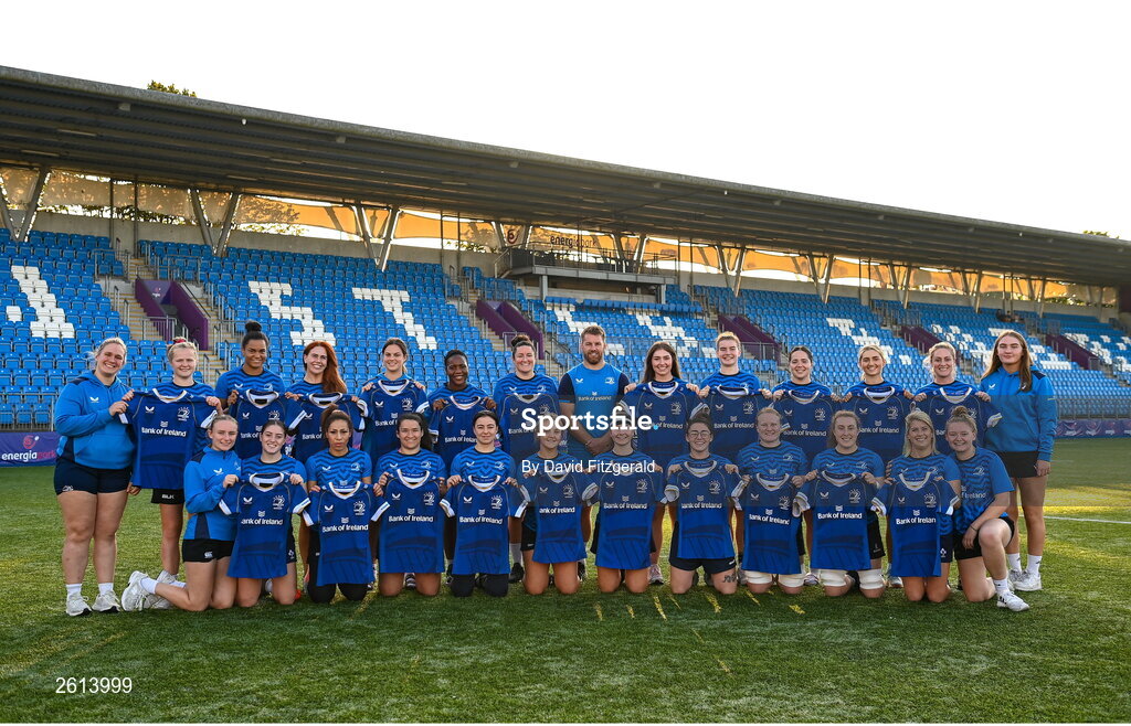 1 September 2023; Contact skills coach Sean O'Brien with the team during a Leinster rugby women's jersey presentation at Energia Park in Dublin. Photo by David Fitzgerald/Sportsfile
