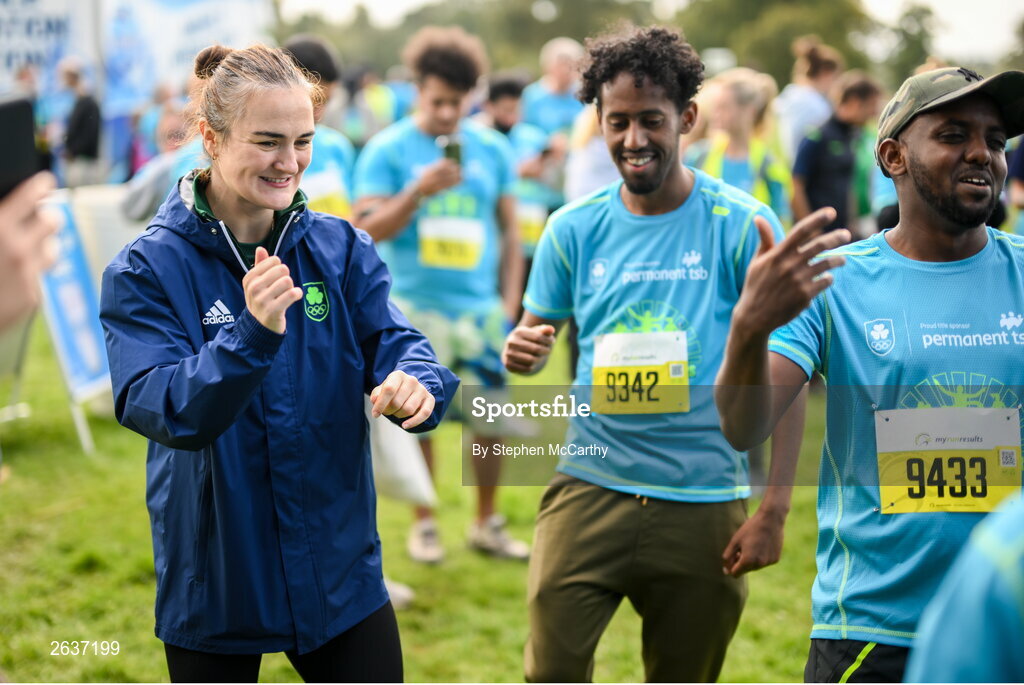 1 October 2023; Olympic gold medallist Kellie Harrington during the Permanent TSB Sanctuary Run 2023 at the Cross Country track of the Sport Ireland Campus in Dublin. The Permanent TSB Sanctuary Run on the Sport Ireland campus attracted nearly 1,000 participants including refugees from Direct Provision centres across Ireland, Ukrainian people in Dublin, locals and Irish Olympians. The event, to celebrate diversity and interculturalism in Ireland today, was run by the Sanctuary Runners’ organisation and supported by the Olympic Federation of Ireland and Athletics Ireland. Photo by Stephen McCarthy/Sportsfile