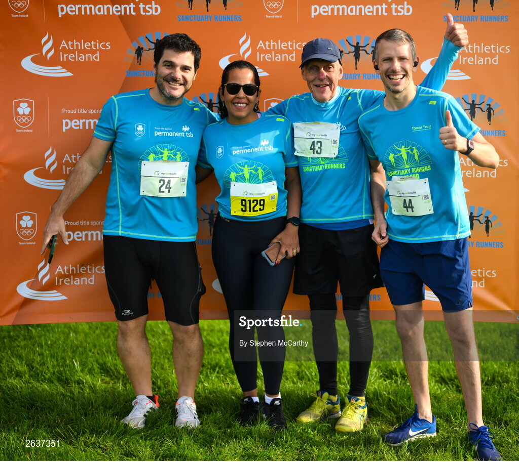 1 October 2023; Participants, from left, William Botelho, Mariana Dawson, Patrick Dawson and Thomas Dawson during the Permanent TSB Sanctuary Run 2023 at the Cross Country track of the Sport Ireland Campus in Dublin. The Permanent TSB Sanctuary Run on the Sport Ireland campus attracted nearly 1,000 participants including refugees from Direct Provision centres across Ireland, Ukrainian people in Dublin, locals and Irish Olympians. The event, to celebrate diversity and interculturalism in Ireland today, was run by the Sanctuary Runners’ organisation and supported by the Olympic Federation of Ireland and Athletics Ireland. Photo by Stephen McCarthy/Sportsfile