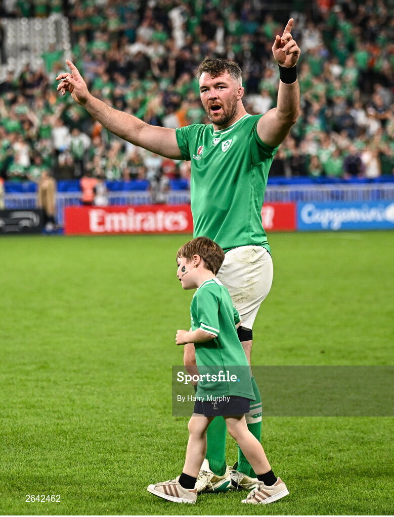 7 October 2023; Peter O’Mahony of Ireland and his son Theo after their side's victory in the 2023 Rugby World Cup Pool B match between Ireland and Scotland at the Stade de France in Paris, France. Photo by Harry Murphy/Sportsfile
