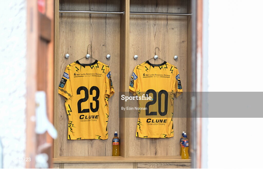 8 October 2023; A view of the St Patrick's Athletic jerseys hanging in the dressing room before the Sports Direct Men’s FAI Cup semi-final match between Cork City and St Patrick's Athletic at Turner’s Cross in Cork. Photo by Eóin Noonan/Sportsfile