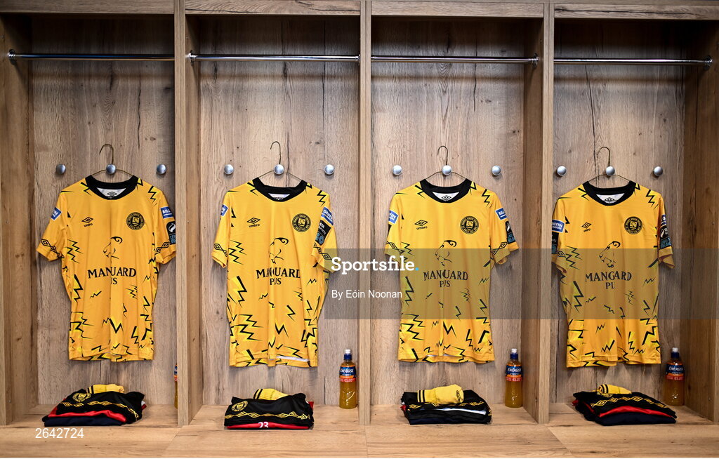 8 October 2023; A view of the St Patrick's Athletic dressing room before the Sports Direct Men’s FAI Cup semi-final match between Cork City and St Patrick's Athletic at Turner’s Cross in Cork. Photo by Eóin Noonan/Sportsfile