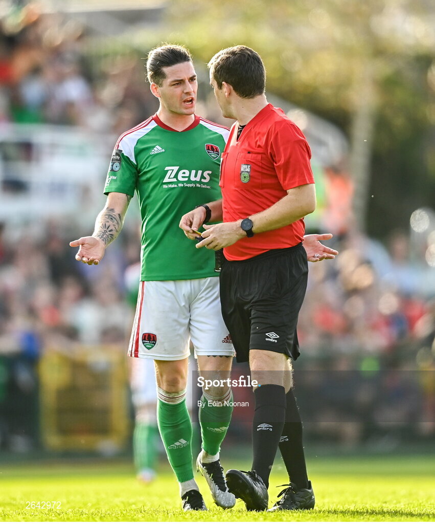 8 October 2023; Ruairi Keating of Cork City protests to referee Rob Harvey during the Sports Direct Men’s FAI Cup semi-final match between Cork City and St Patrick's Athletic at Turner’s Cross in Cork. Photo by Eóin Noonan/Sportsfile