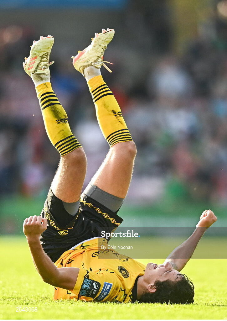 8 October 2023; David Norman of St Patrick's Athletic celebrates at the final whistle during the Sports Direct Men’s FAI Cup semi-final match between Cork City and St Patrick's Athletic at Turner’s Cross in Cork. Photo by Eóin Noonan/Sportsfile