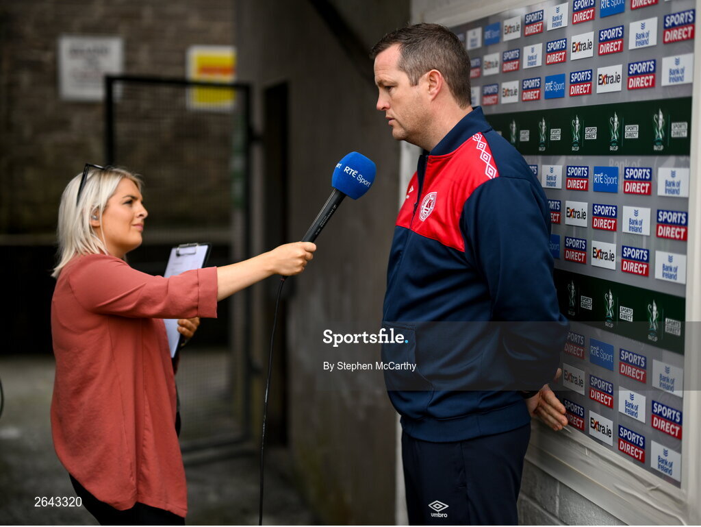 8 October 2023; RTÉ's Valerie Wheeler interviews St Patrick's Athletic manager Jon Daly before the Sports Direct Men’s FAI Cup semi-final match between Cork City and St Patrick's Athletic at Turner’s Cross in Cork. Photo by Stephen McCarthy/Sportsfile