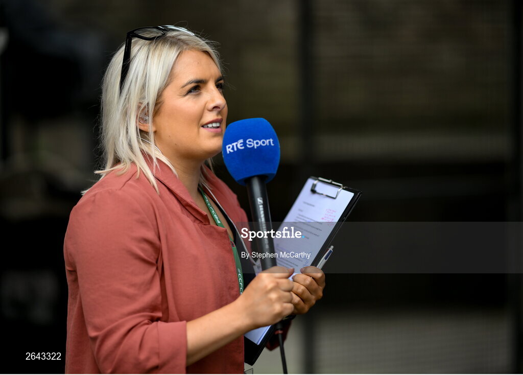 8 October 2023; RTÉ's Valerie Wheeler before the Sports Direct Men’s FAI Cup semi-final match between Cork City and St Patrick's Athletic at Turner’s Cross in Cork. Photo by Stephen McCarthy/Sportsfile