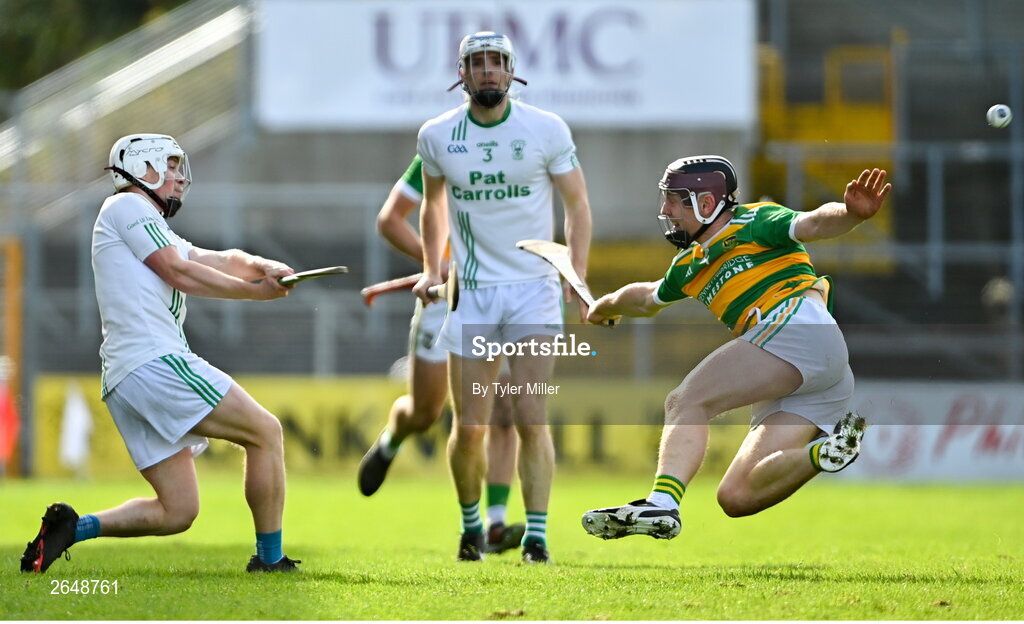 15 October 2023; David Fogarty of O'Loughlin Gaels in action against James Hughes of Bennettsbridge during the Kilkenny County Senior Club Hurling Championship semi-final match between O'Loughlin Gaels and Bennettsbridge at UPMC Nowlan Park in Kilkenny. Photo by Tyler Miller/Sportsfile
