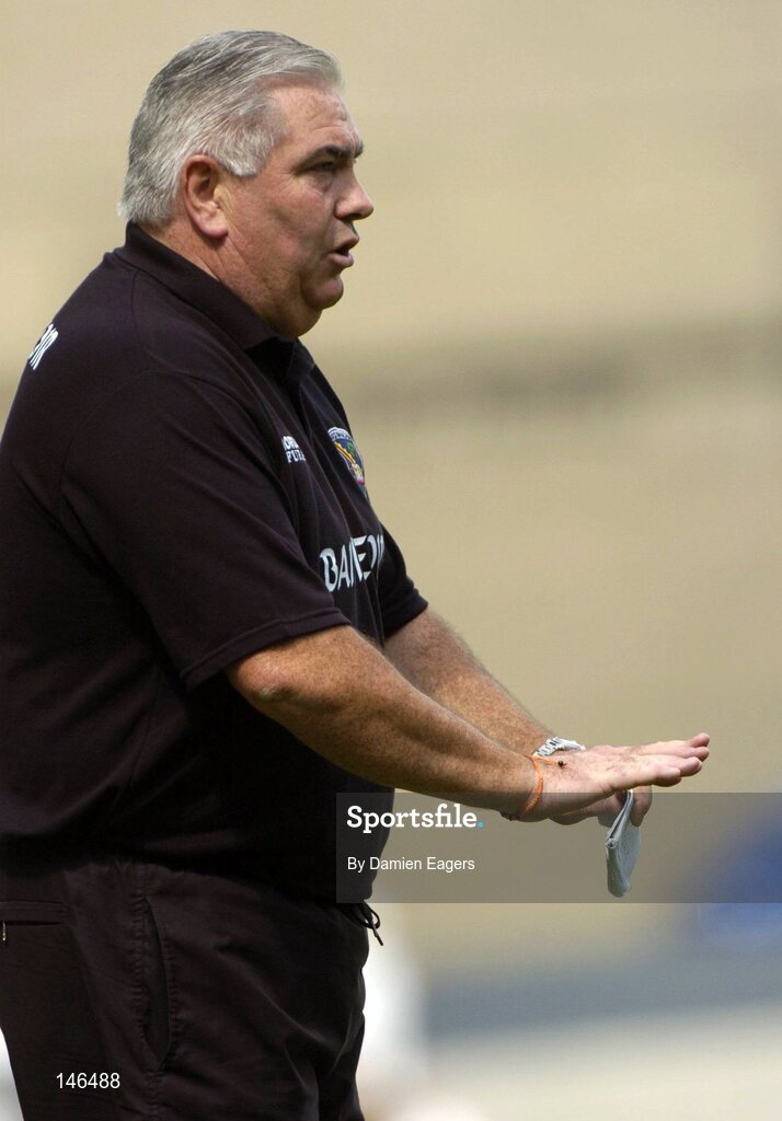 11 July 2004; Armagh manager Joe Kernan pictured during the match. Bank of Ireland Ulster Senior Football Championship Final, Armagh v Donegal, Croke Park, Dublin. Picture credit; Damien Eagers / SPORTSFILE