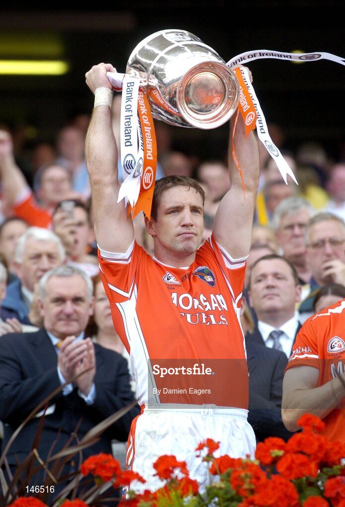 11 July 2004; Armagh captain Kieran McGeeney lifts the Anglo Celt Cup. Bank of Ireland Ulster Senior Football Championship Final, Armagh v Donegal, Croke Park, Dublin. Picture credit; Damien Eagers / SPORTSFILE