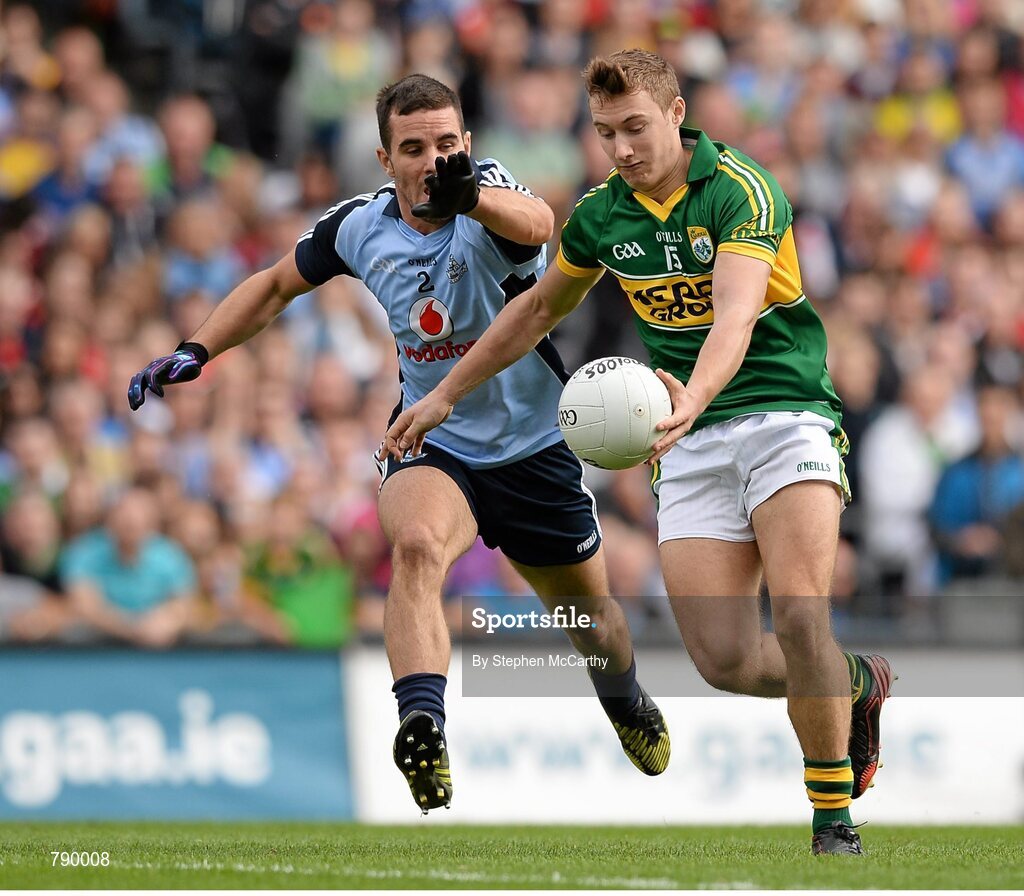1 September 2013; James O'Donoghue, Kerry, in action against Kevin O'Brien, Dublin. GAA Football All-Ireland Senior Championship, Semi-Final, Dublin v Kerry, Croke Park, Dublin. Picture credit: Stephen McCarthy / SPORTSFILE