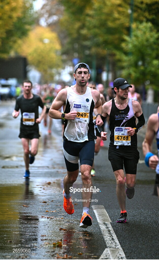 29 October 2023; Richie Harte from Laois during the 2023 Irish Life Dublin Marathon. Thousands of runners took to the Fitzwilliam Square start line, to participate in the 42nd running of the Dublin Marathon. Photo by Ramsey Cardy/Sportsfile