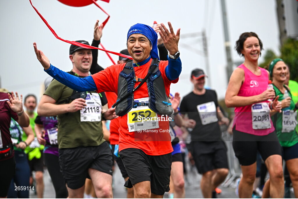 29 October 2023; Celso Caliguia from Dublin 15 during the 2023 Irish Life Dublin Marathon. Thousands of runners took to the Fitzwilliam Square start line, to participate in the 42nd running of the Dublin Marathon. Photo by Ramsey Cardy/Sportsfile