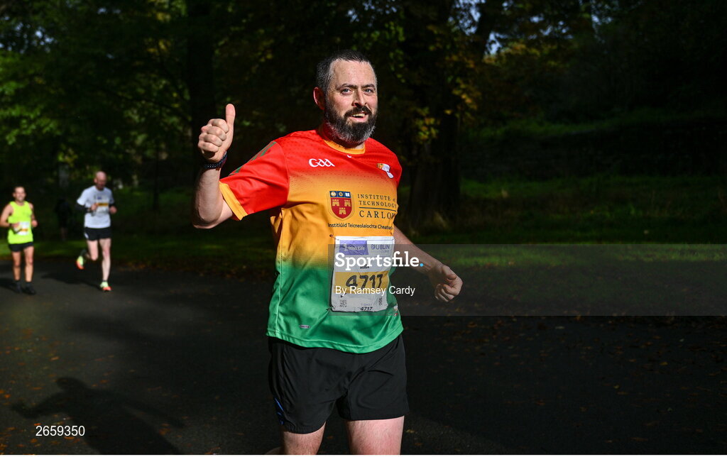 29 October 2023; Mick O'Hara from Laois during the 2023 Irish Life Dublin Marathon. Thousands of runners took to the Fitzwilliam Square start line, to participate in the 42nd running of the Dublin Marathon. Photo by Ramsey Cardy/Sportsfile