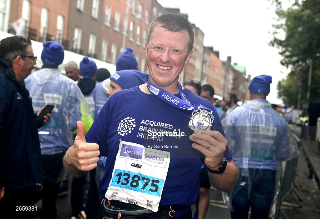 29 October 2023; Gareth Lambe from Donegal with his medal after the 2023 Irish Life Dublin Marathon. Thousands of runners took to the Fitzwilliam Square start line, to participate in the 42nd running of the Dublin Marathon. Photo by Sam Barnes/Sportsfile