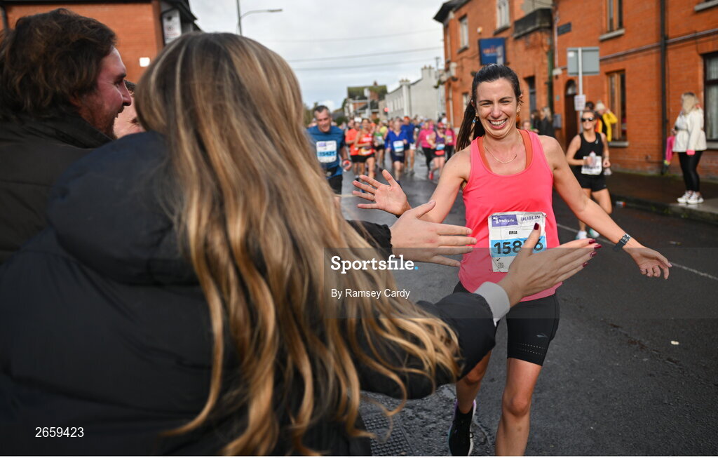 29 October 2023; Orla McLean from Sligo during the 2023 Irish Life Dublin Marathon. Thousands of runners took to the Fitzwilliam Square start line, to participate in the 42nd running of the Dublin Marathon. Photo by Ramsey Cardy/Sportsfile