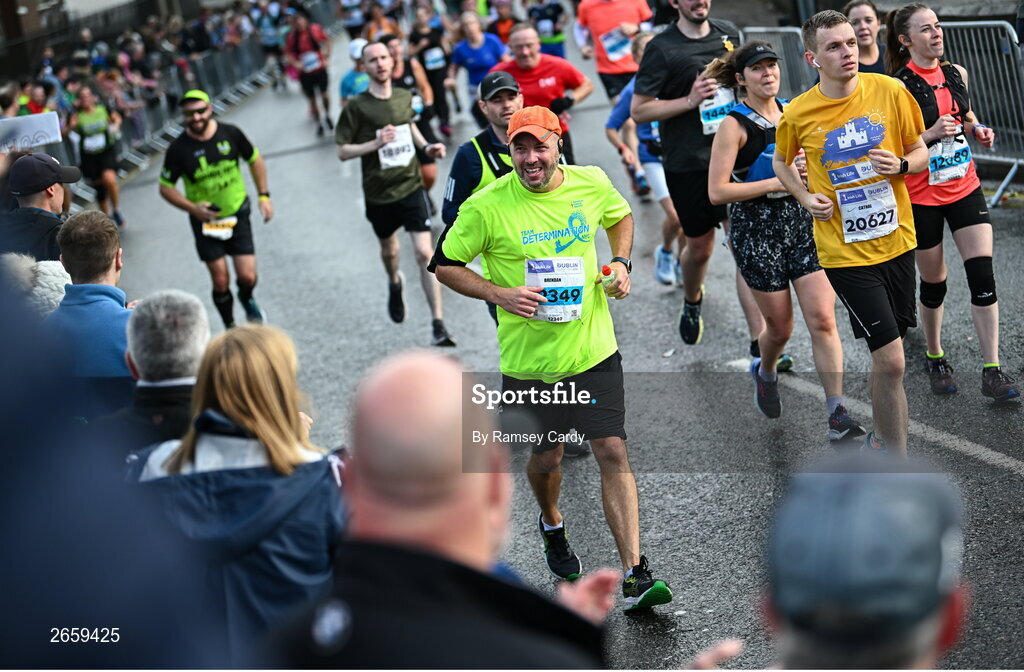 29 October 2023; Brendan Lynch during the 2023 Irish Life Dublin Marathon. Thousands of runners took to the Fitzwilliam Square start line, to participate in the 42nd running of the Dublin Marathon. Photo by Ramsey Cardy/Sportsfile