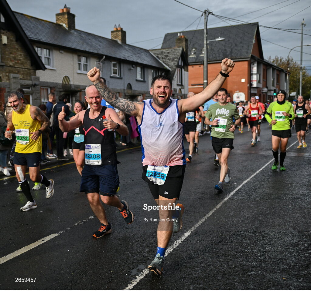 29 October 2023; Karl Carey from Dublin during the 2023 Irish Life Dublin Marathon. Thousands of runners took to the Fitzwilliam Square start line, to participate in the 42nd running of the Dublin Marathon. Photo by Ramsey Cardy/Sportsfile