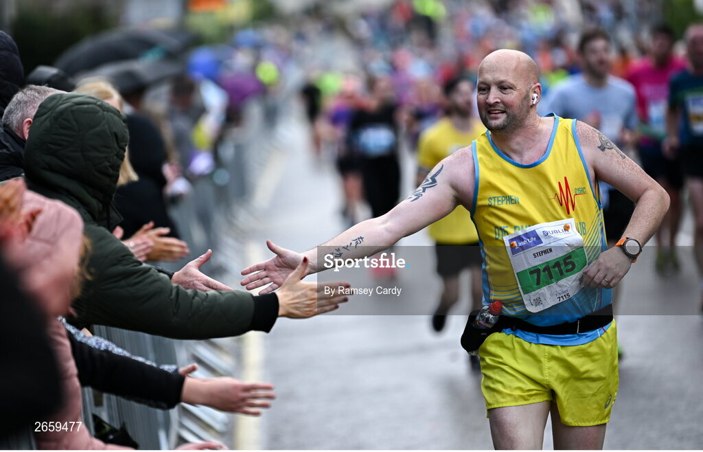 29 October 2023; Stephen Moore from Dublin during the 2023 Irish Life Dublin Marathon. Thousands of runners took to the Fitzwilliam Square start line, to participate in the 42nd running of the Dublin Marathon. Photo by Ramsey Cardy/Sportsfile