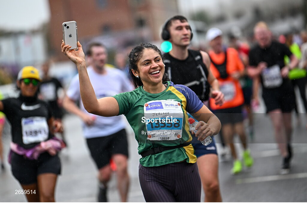 29 October 2023; Jerlane Lynch from Kildare during the 2023 Irish Life Dublin Marathon. Thousands of runners took to the Fitzwilliam Square start line, to participate in the 42nd running of the Dublin Marathon. Photo by Ramsey Cardy/Sportsfile