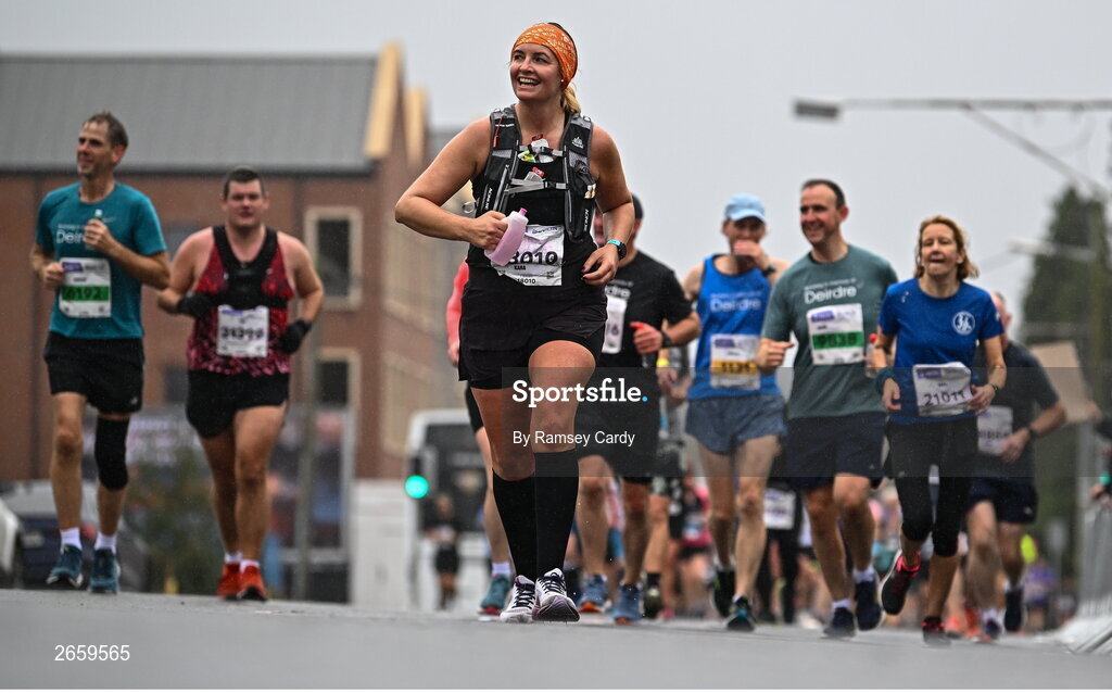 29 October 2023; Kara Dougherty during the 2023 Irish Life Dublin Marathon. Thousands of runners took to the Fitzwilliam Square start line, to participate in the 42nd running of the Dublin Marathon. Photo by Ramsey Cardy/Sportsfile
