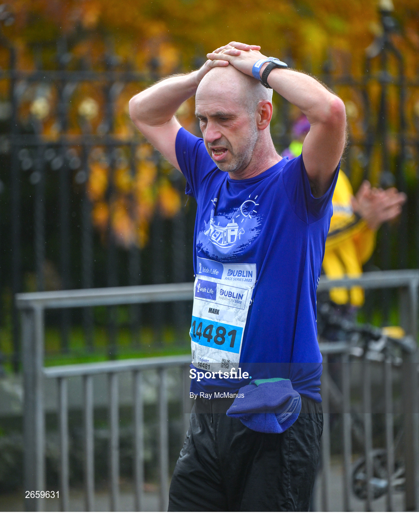 29 October 2023; Mark McLoughlin from Dublin 18 during the 2023 Irish Life Dublin Marathon. Thousands of runners took to the Fitzwilliam Square start line, to participate in the 42nd running of the Dublin Marathon. Photo by Ray McManus/Sportsfile