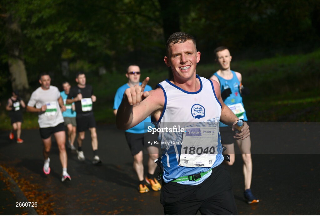 29 October 2023; Daniel O'Connell from Dublin during the 2023 Irish Life Dublin Marathon. Thousands of runners took to the Fitzwilliam Square start line, to participate in the 42nd running of the Dublin Marathon. Photo by Ramsey Cardy/Sportsfile