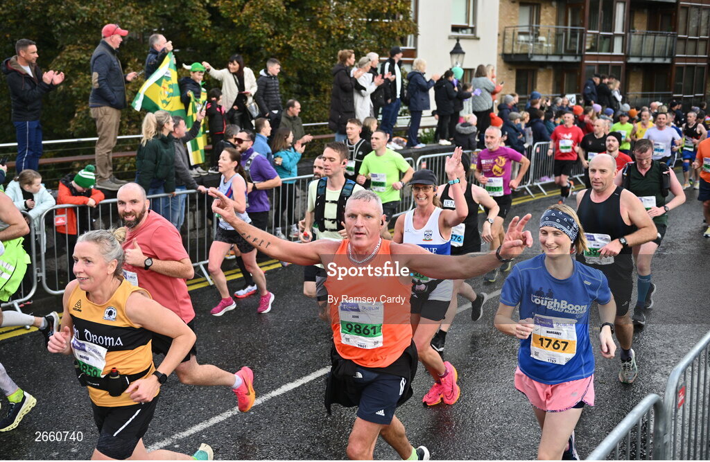 29 October 2023; John Forman from Meath during the 2023 Irish Life Dublin Marathon. Thousands of runners took to the Fitzwilliam Square start line, to participate in the 42nd running of the Dublin Marathon. Photo by Ramsey Cardy/Sportsfile