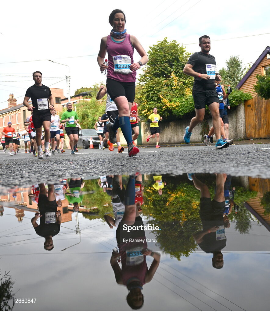 29 October 2023; Nora Butler from Wicklow during the 2023 Irish Life Dublin Marathon. Thousands of runners took to the Fitzwilliam Square start line, to participate in the 42nd running of the Dublin Marathon. Photo by Ramsey Cardy/Sportsfile