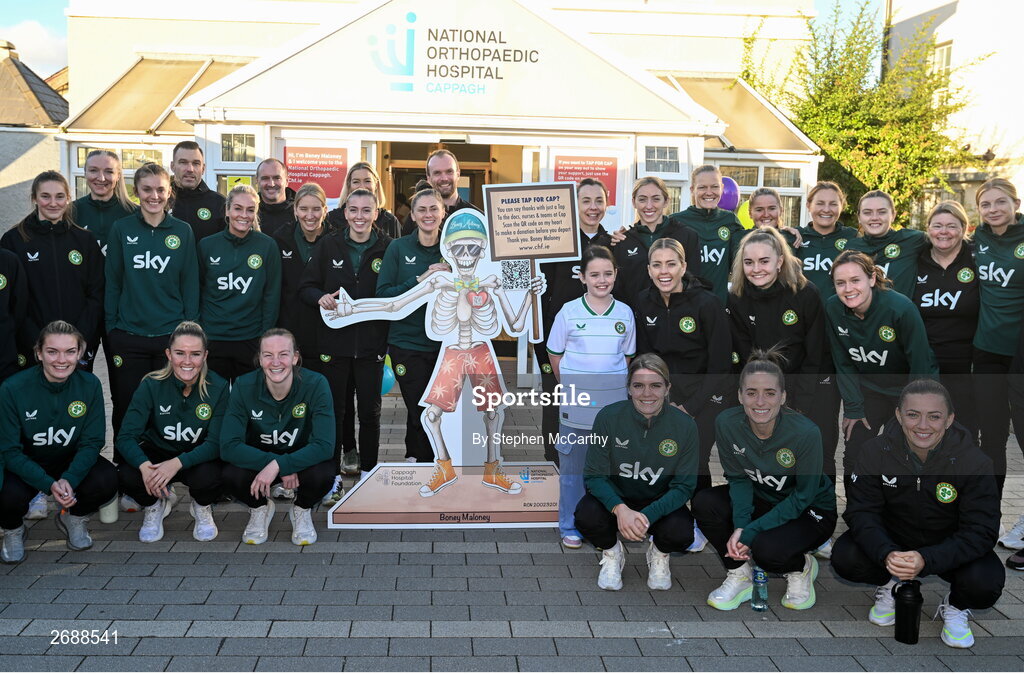 27 Novmeber 2023; Republic of Ireland players and staff with Isabelle Forrester during a visit to Cappagh Kids and The National Orthopaedic Hospital Cappagh in Dublin to launch the Cappagh Hospital Foundation Christmas Appeal and their fundraising ambassador Boney Maloney. Photo by Stephen McCarthy/Sportsfile