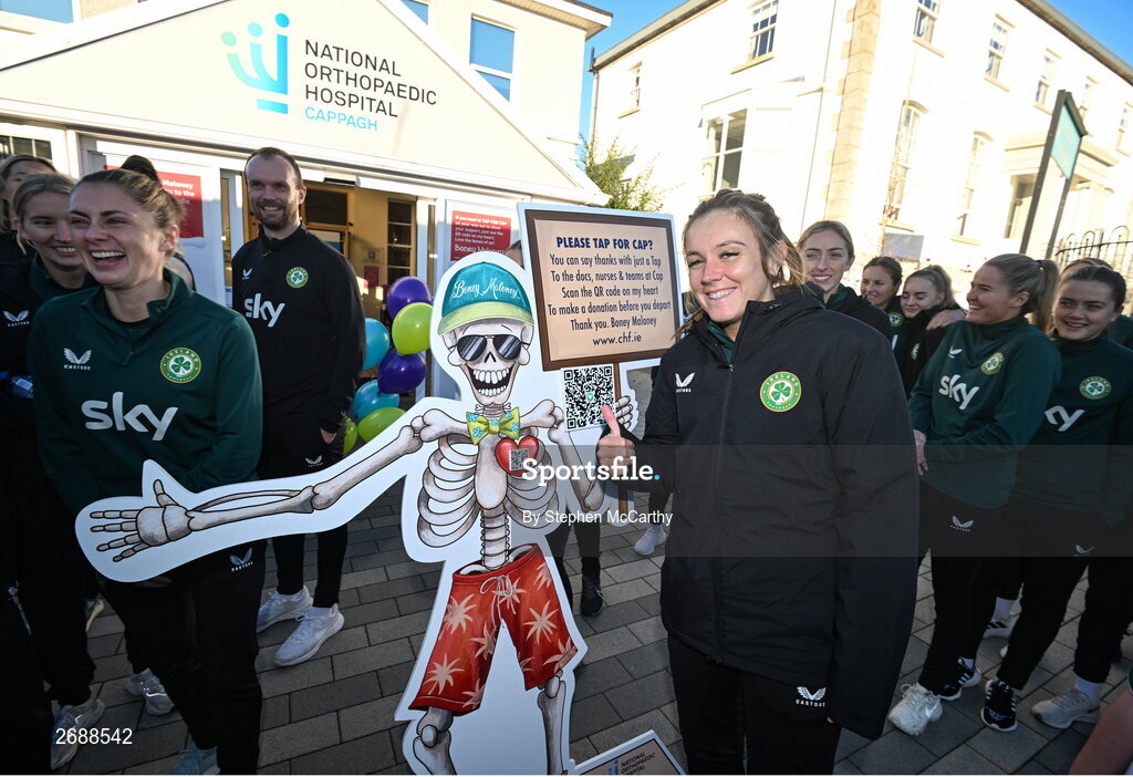 27 Novmeber 2023; Republic of Ireland goalkeeper Grace Moloney poses with fundraising ambassador Boney Maloney during a visit to Cappagh Kids and The National Orthopaedic Hospital Cappagh in Dublin to launch the Cappagh Hospital Foundation Christmas Appeal and their fundraising ambassador Boney Maloney. Photo by Stephen McCarthy/Sportsfile