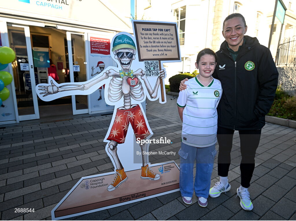27 Novmeber 2023; Republic of Ireland's Katie McCabe with Isabelle Forrester during a visit to Cappagh Kids and The National Orthopaedic Hospital Cappagh in Dublin to launch the Cappagh Hospital Foundation Christmas Appeal and their fundraising ambassador Boney Maloney. Photo by Stephen McCarthy/Sportsfile