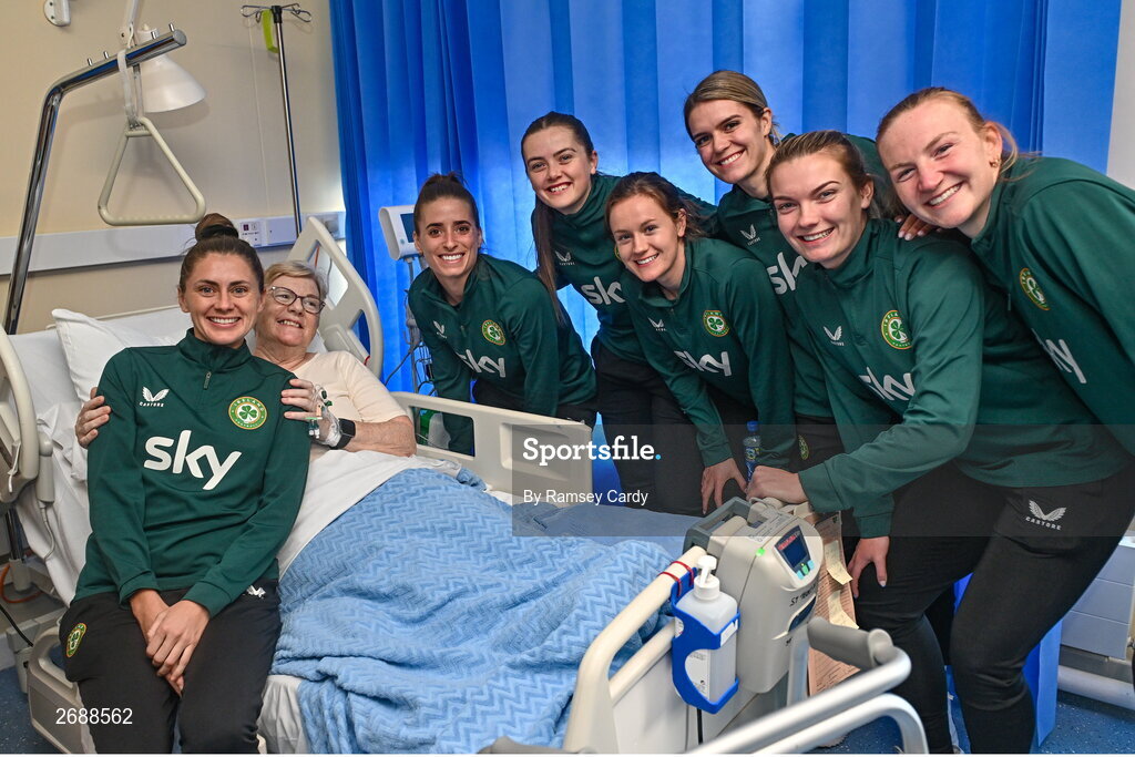 27 Novmeber 2023; Republic of Ireland players, from left, Sinead Farrelly, Chloe Mustaki, Tyler Toland, Heather Payne, Jamie Finn, Saoirse Noonan, and Courtney Brosnan with Margaret Nolan, during a visit to Cappagh Kids and The National Orthopaedic Hospital Cappagh in Dublin to launch the Cappagh Hospital Foundation Christmas Appeal and their fundraising ambassador Boney Maloney. Photo by Ramsey Cardy/Sportsfile