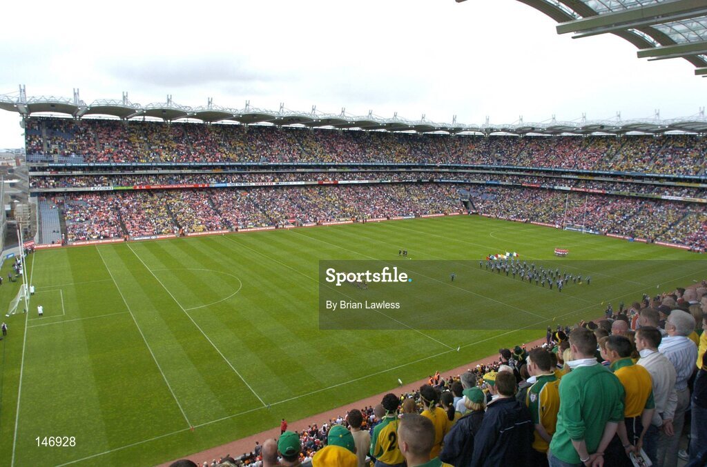 11 July 2004; The teams stand for a minutes silence before the match. Bank of Ireland Ulster Senior Football Championship Final, Armagh v Donegal, Croke Park, Dublin. Picture credit; Brian Lawless / SPORTSFILE