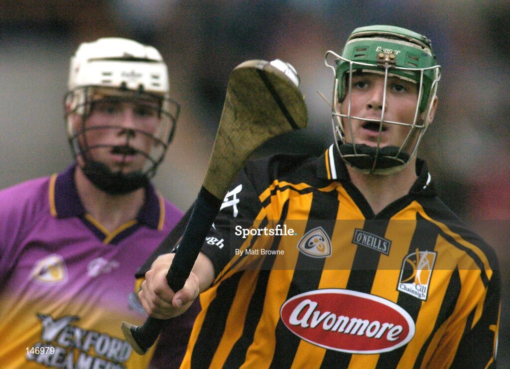 14 July 2004; Shane Hennessy, Kilkenny, in action against Kevin Kavanagh, Wexford. Erin Leinster Under 21 Hurling Final, Wexford v Kilkenny, Wexford Park, Wexford. Picture credit; Matt Browne / SPORTSFILE