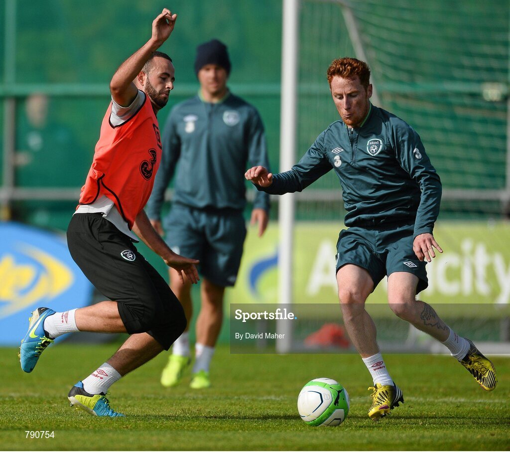 8 September 2013; Republic of Ireland's Marc Wilson, left, and Stephen Quinn during squad training ahead of their 2014 FIFA World Cup Qualifier Group C game against Austria on Tuesday. Republic of Ireland Squad Training, Gannon Park, Malahide, Co. Dublin. Picture credit: David Maher / SPORTSFILE