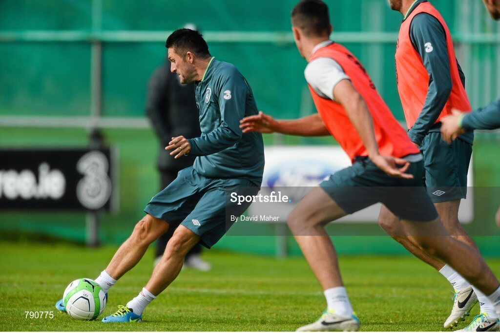 8 September 2013; Republic of Ireland's Robbie Keane during squad training ahead of their 2014 FIFA World Cup Qualifier Group C game against Austria on Tuesday. Republic of Ireland Squad Training, Gannon Park, Malahide, Co. Dublin. Picture credit: David Maher / SPORTSFILE