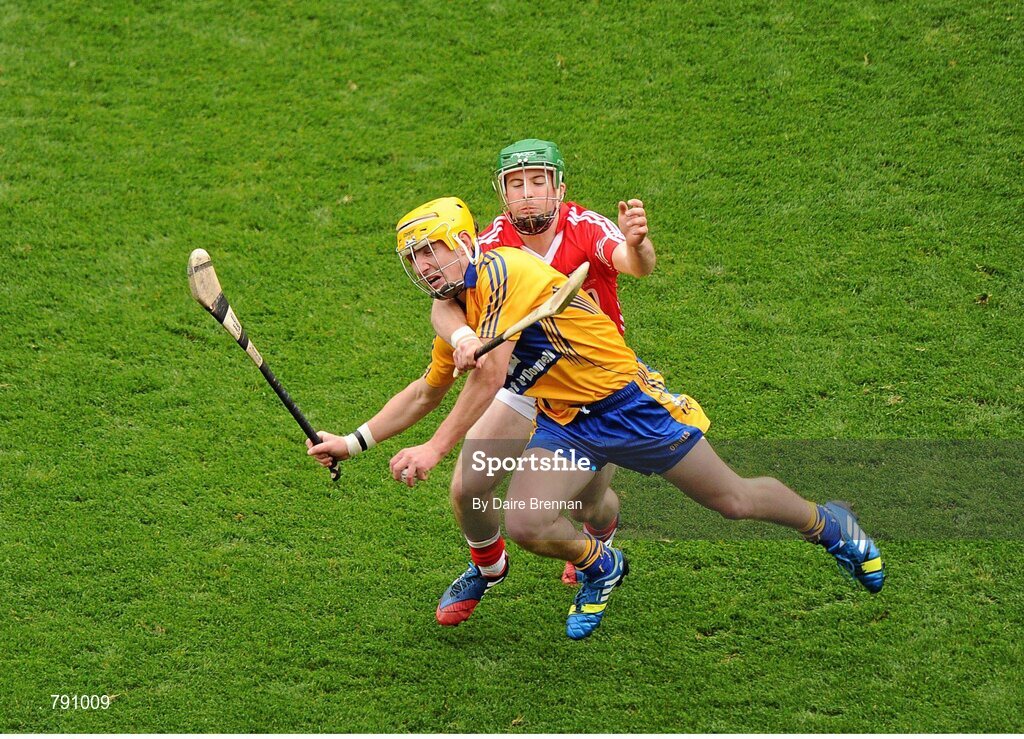 8 September 2013; Colm Galvin, Clare, in action against Daniel Kearney, Cork. GAA Hurling All-Ireland Senior Championship Final, Cork v Clare, Croke Park, Dublin. Picture credit: Dáire Brennan / SPORTSFILE