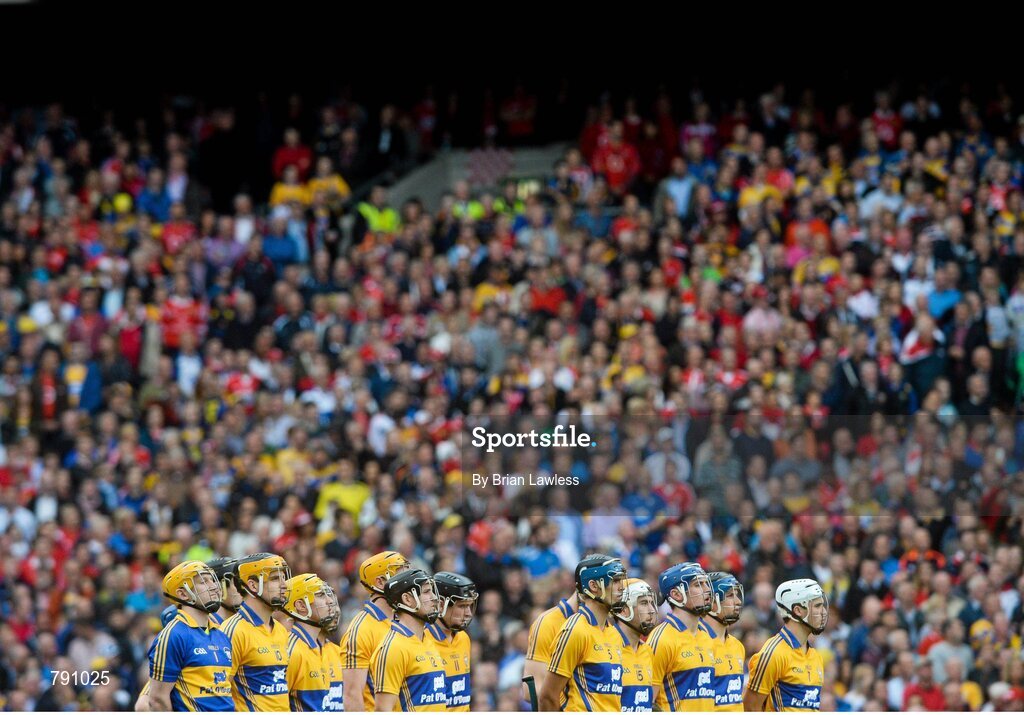 8 September 2013; The Clare players stand for the national anthem. GAA Hurling All-Ireland Senior Championship Final, Cork v Clare, Croke Park, Dublin. Picture credit: Brian Lawless / SPORTSFILE