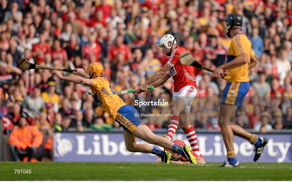 8 September 2013; Pa Cronin, Cork, shoots to score his side's third goal despite the efforts of Cian Dillon, Clare. GAA Hurling All-Ireland Senior Championship Final, Cork v Clare, Croke Park, Dublin. Picture credit: Stephen McCarthy / SPORTSFILE