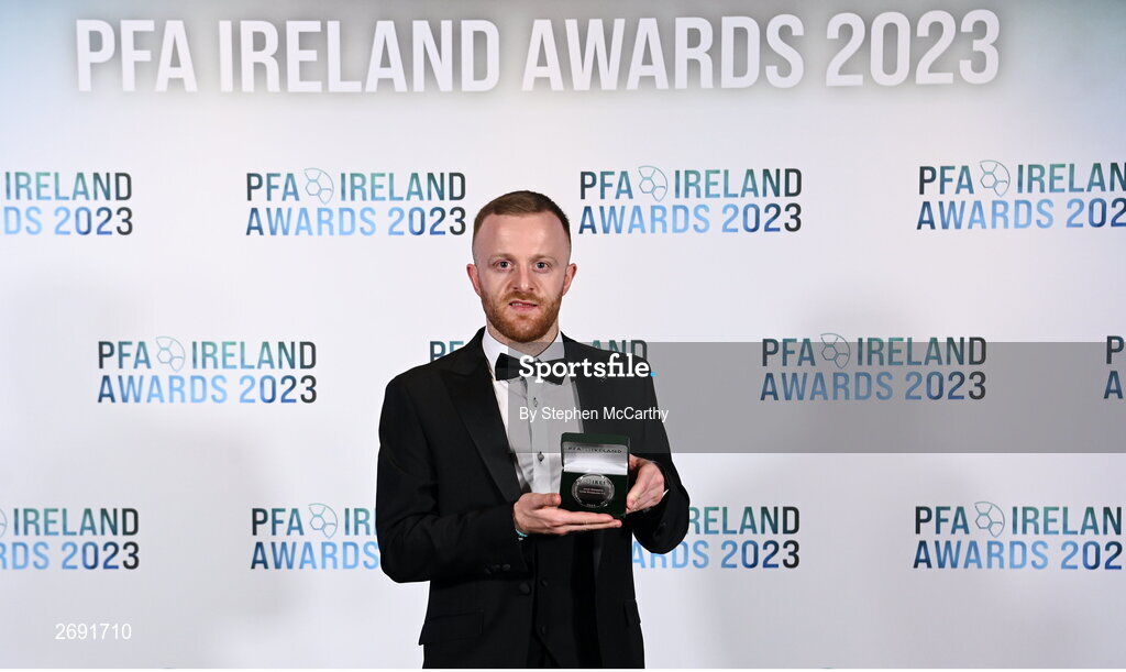 2 December 2023; Jack Doherty of Cobh Ramblers with his PFA Ireland Men’s First Division Team of the Year medal during the PFA Ireland Awards 2023 at Anantara The Marker Dublin Hotel in Dublin. Photo by Stephen McCarthy/Sportsfile
